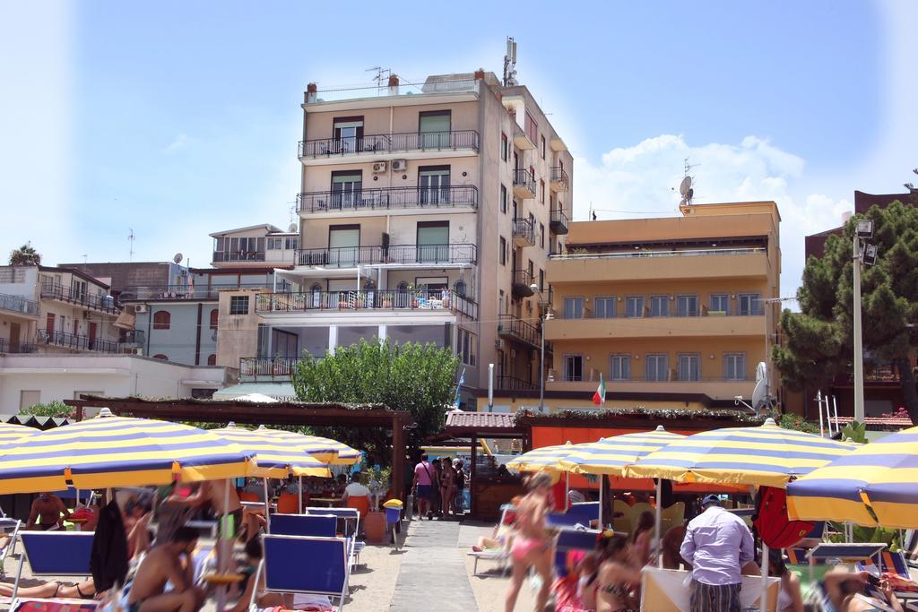 Casa D'A..Mare Apartment Giardini Naxos Exterior photo